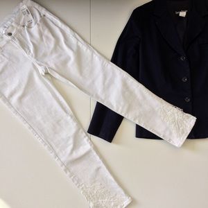 New White Lace Accent Crop Jeans New With Tags Size 2